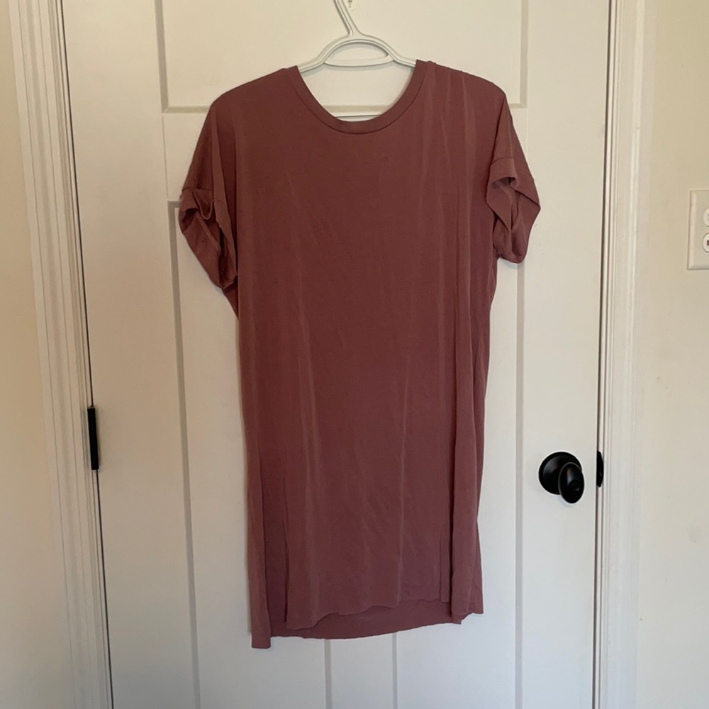 Mauve colored t-shirt dress